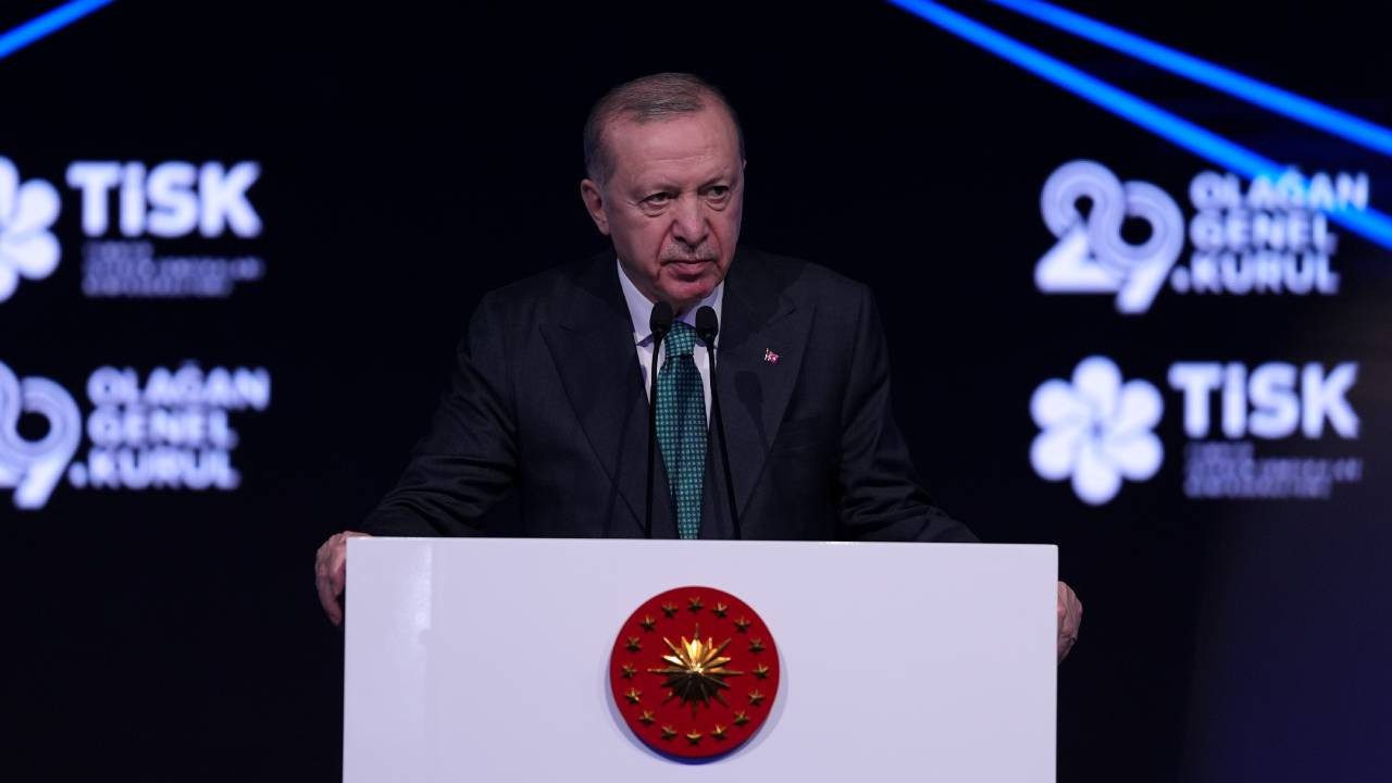 Cumhurbaşkanı Erdoğan’dan Asgari Ücret Çıkışı: ‘TİSK Elini Taşın Altına Koymalı’