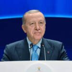 Cumhurbaşkanı Erdoğan’dan Özgür Özel’e Tepki: ‘Her Köşeye Sıkıştığında Saçmalıyor’