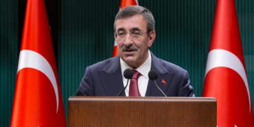 Cumhurbaşkanlığı Koltuğu Cevdet Yılmaz’a Emanet