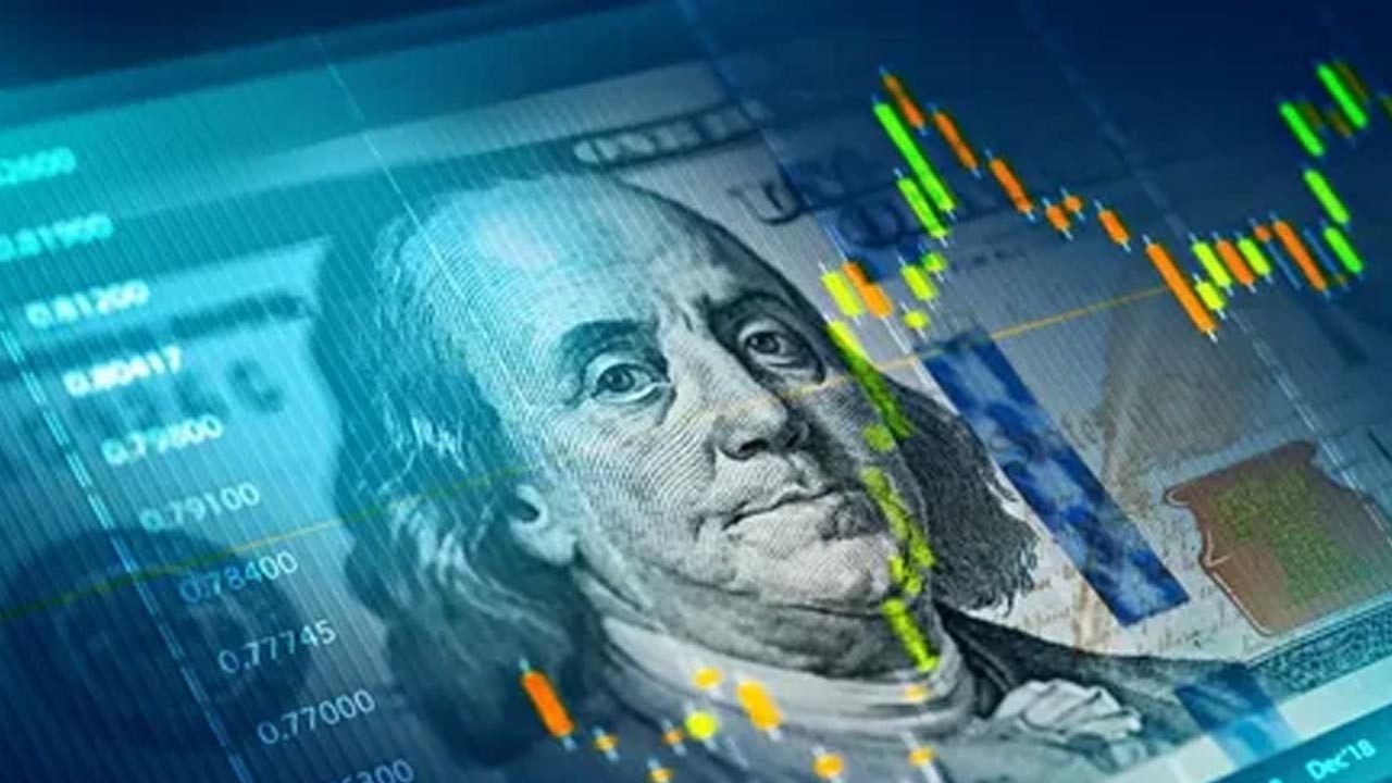 Piyasalarda Yeni Gün! Dolar Yükseldi, Euro Geriledi