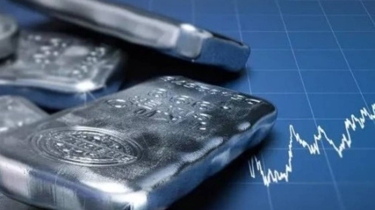 Gümüşten Tarihi Zirve! İlk Kez Bu Seviyeyi Gördü