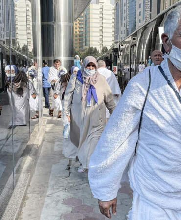 Hacı Adayları Dikkat! Diyanet Duyurdu, Vize İşlemlerinde Kritik Değişiklik