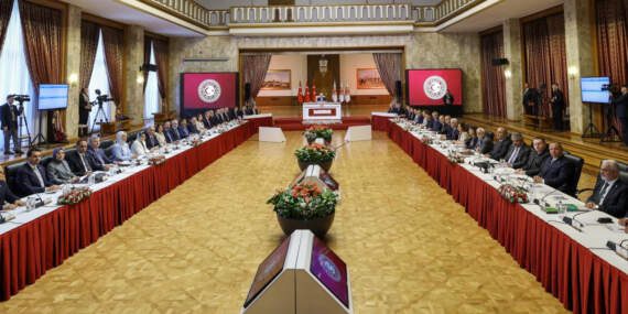 İmralı Görüşmesinin Tutanağı Süreç Komisyonunda Okundu
