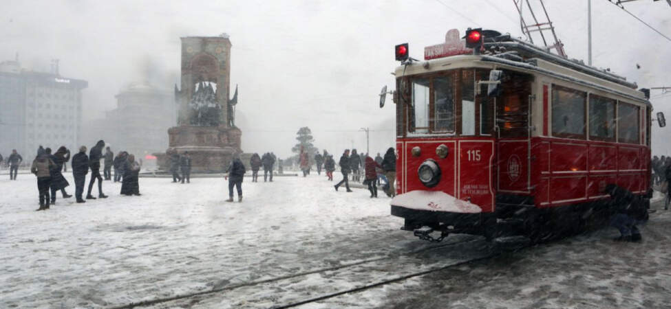 İstanbul’a İlk Kar Ne Zaman Yağacak? En Yakın Tarih Belli Oldu