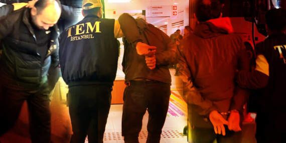 İstanbul’da IŞİD Operasyonu! Yılbaşı Öncesi Eylem Hazırlığında Olan 115 Şüpheli Yakalandı
