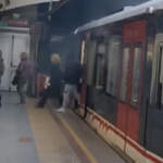 İzmir’de Korkutan Olay! Metro Raydan Çıktı