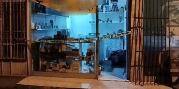 Mersin’de Silahlı Saldırı! Arkadaşının İş Yerinde Öldürüldü