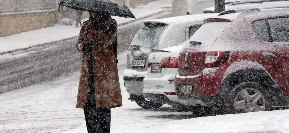 Meteoroloji Uzmanı İl İl Uyardı: Sağanak Yağış ve Kar Geliyor