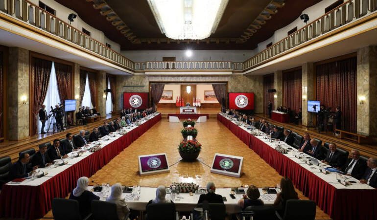 Milli Dayanışma Kardeşlik ve Demokrasi Komisyonu’nun Bir Sonraki Toplantı Tarihi Belli Oldu: Ortak Rapor Yazımı Başlıyor