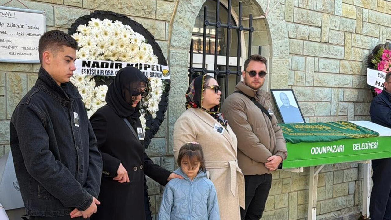 Oyuncu Burcu Özberk’in Acı Günü