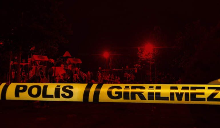 Parkta Çocuk Cinayeti! Öldüren 16, Ölen 15 Yaşında!