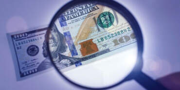 Piyasada ‘Sahte Dolar’ Krizi Yeniden Patlak Verdi! ATM ve Döviz Büroları Almıyor