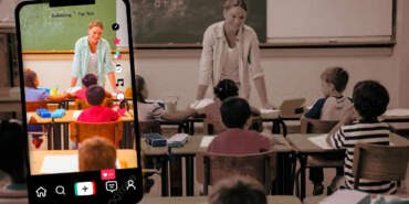 Sınıfta Çekilen Videoları Paylaşıyorlardı! Fenomen Öğretmenler Mercek Altında