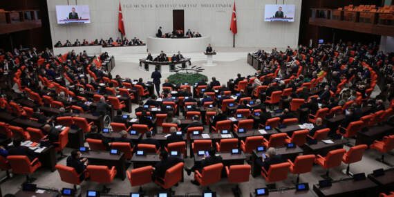 TBMM’den ‘Stajyer’ Açıklaması: Bir Kişi Görevden Uzaklaştırıldı