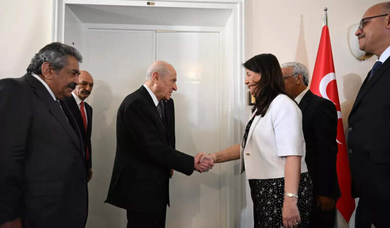 ‘Terörsüz Türkiye’de Kritik Eşik! İmralı Heyeti Bahçeli’yi Ziyaret Edecek