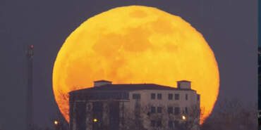 Yılın Son Süper Ayı Bu Gece! Görsel Şölene Hazır Olun