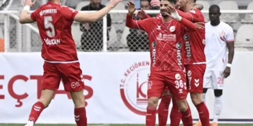 1. Lig’de müthiş maç! Rakibini ilk 40 dakikada gole boğdular