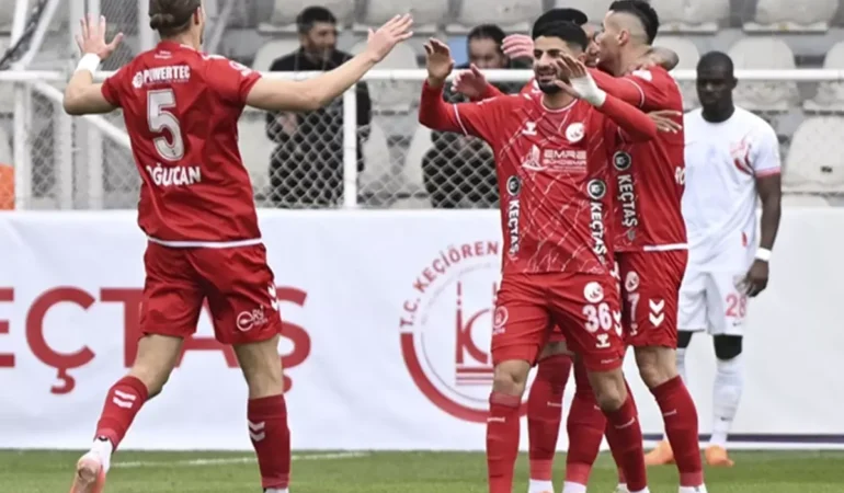 1. Lig’de müthiş maç! Rakibini ilk 40 dakikada gole boğdular