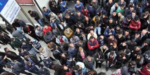 DİSK-AR: Geniş tanımlı işsiz sayısı 11 milyon 593 bine yükseldi