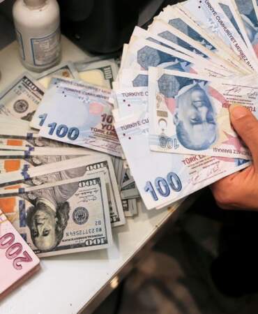 Şirketlerin kur farkı zararı kolaylığı 1 Ocak 2027’ye uzatıldı