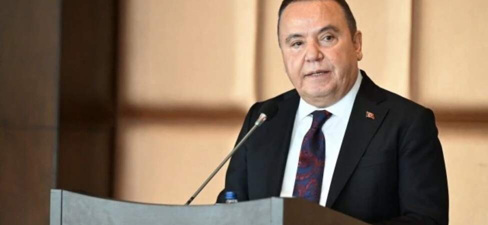 Muhittin Böcek’ten mektup: 22 ilaçla ayakta durmaya çalışıyorum