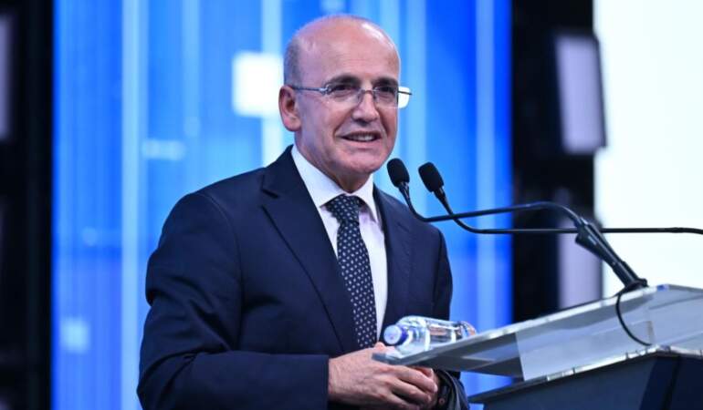 Şimşek: Enflasyondaki düşüşle beklentilerdeki iyileşmenin güçleneceğini öngörüyoruz