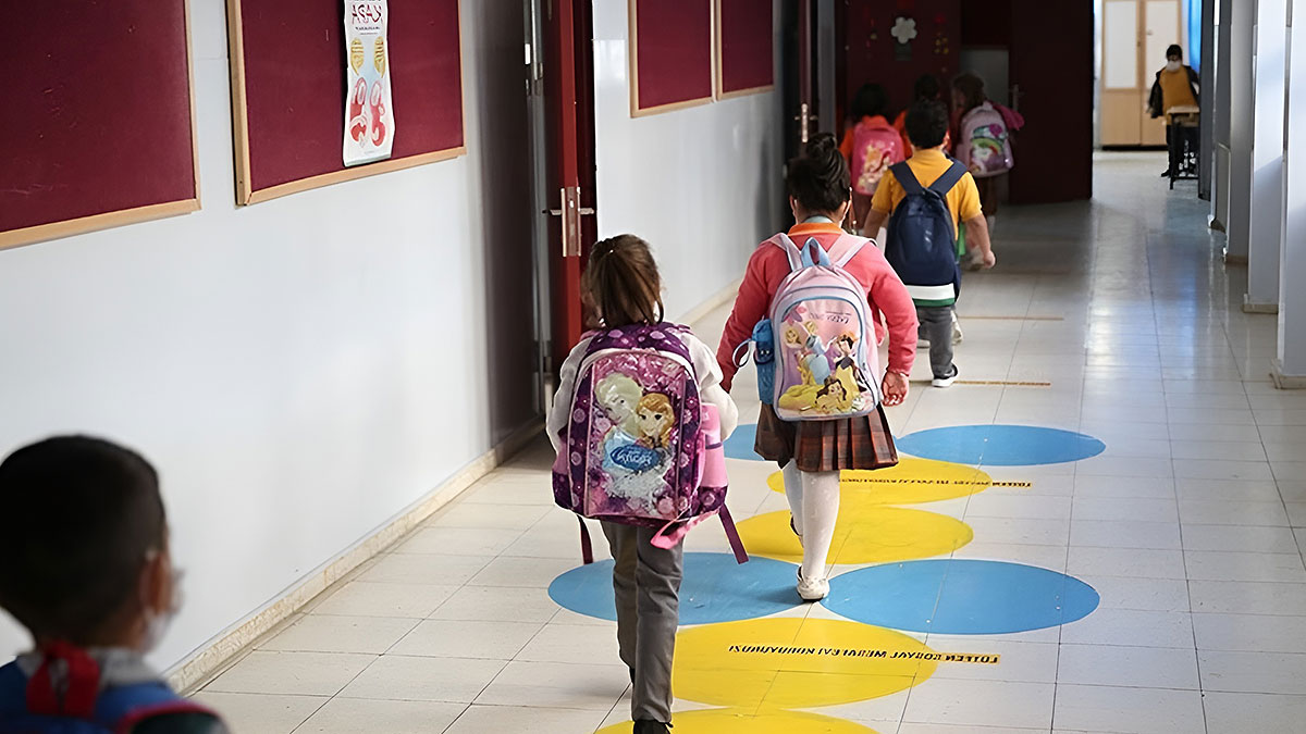 GENAR Araştırma anket sonuçlarını paylaştı: Velilerin yüzde 88’i okul formasını güvenli görüyor