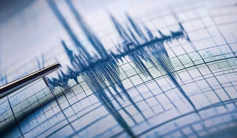 Tunceli’de korkutan deprem
