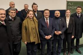 Babacan Almanya’da temaslarda bulundu