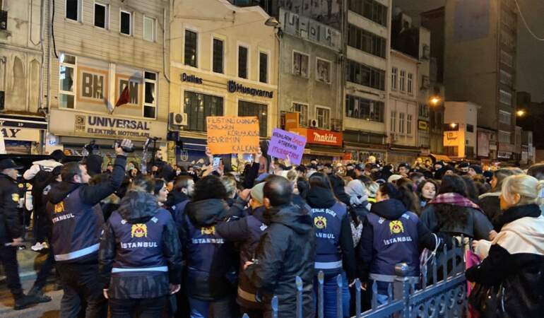 Uluslararası Af Örgütü: 25 Kasım’da barışçıl protesto hakkı güvence altına alınmalı