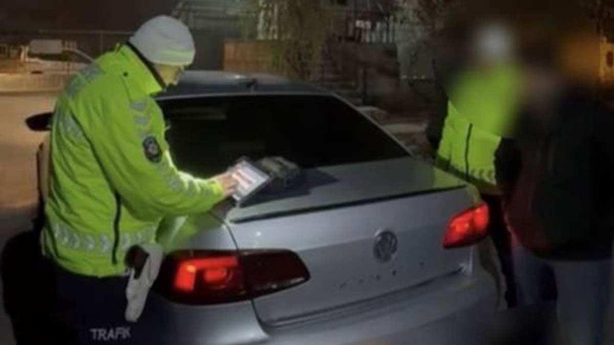 Öğrenci yurdu önünde drift atan sürücü yakalandı