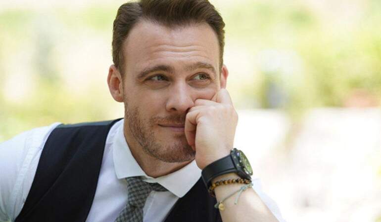 Kerem Bürsin’e Dubai’de büyük onur! Ünlü oyuncu GQ Men Of The Year ödülünü alacak