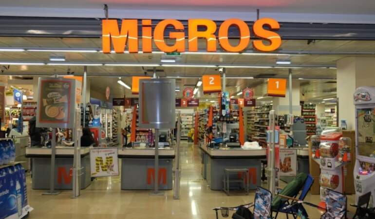 Evcil hayvan sahiplerine son fırsat! Migros’ta dev indirim için son gün: Kuru mama, yaş mama, kedi kum…