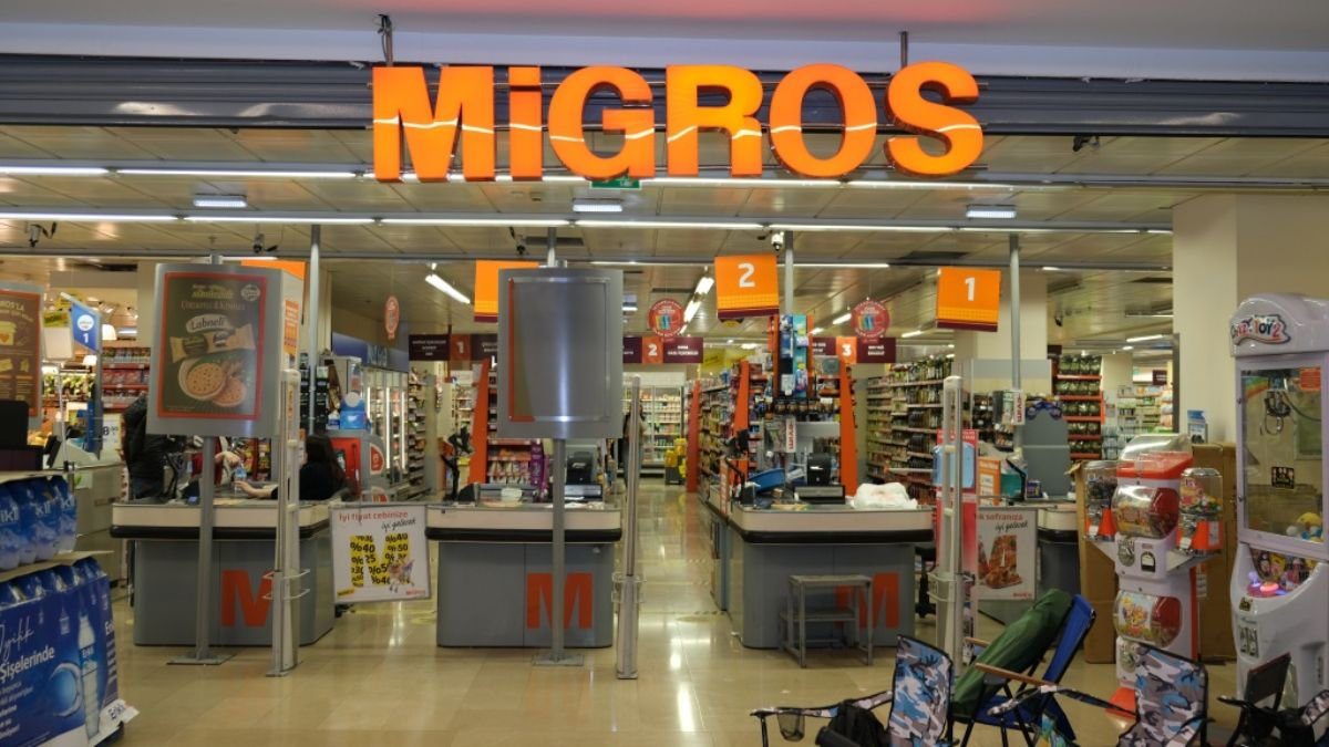 Evcil hayvan sahiplerine son fırsat! Migros’ta dev indirim için son gün: Kuru mama, yaş mama, kedi kum…