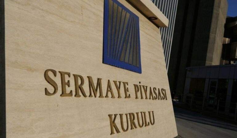SPK’dan 13 şirkete ihraç onayı, 63 siteye erişim engeli