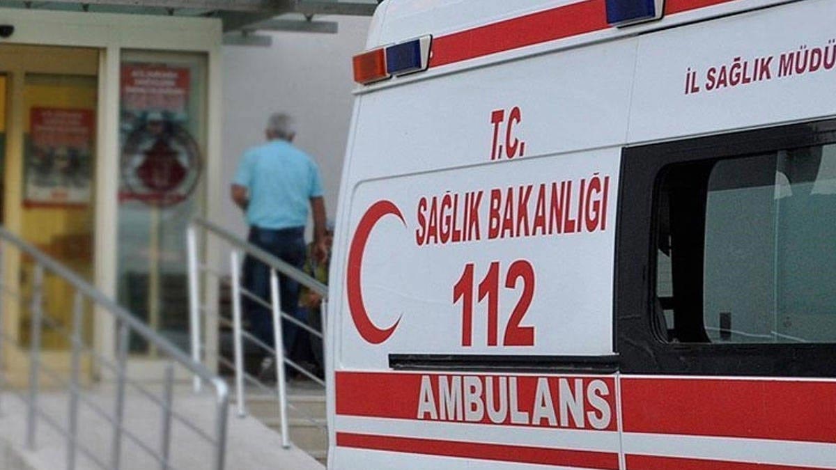 İstanbul’da lisede zehirlenme şüphesi: 40 kişi hastanelere başvurdu