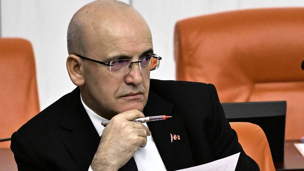 Şimşek: Vergi ve harçlar yeniden değerleme oranının altında olacak