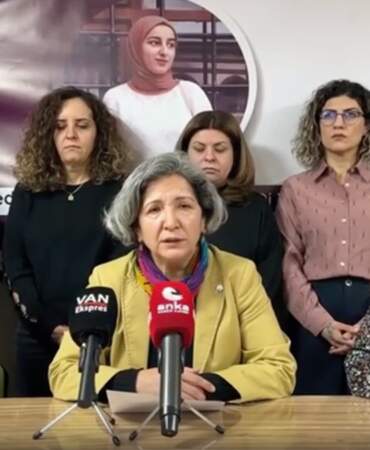 Van’da Rojin Kabaiş için yapılmak istenen eyleme polis engeli