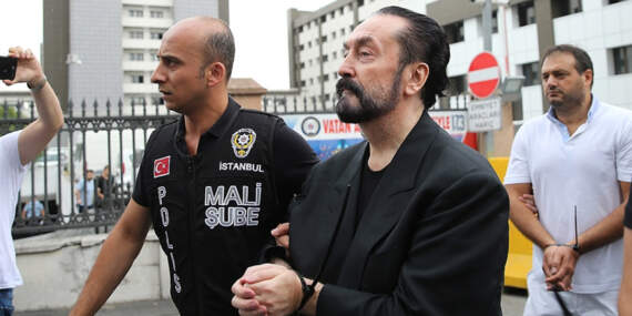 Adnan Oktar’ı Öven yüzlerce sosyal medya hesabı ve siteye erişim engeli
