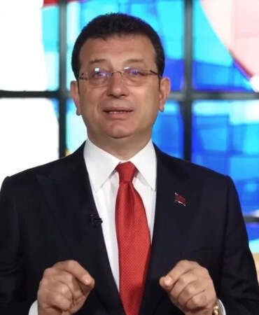 İmamoğlu’ndan CHP Kurultayı’na yapay zekayla mesaj: Milyonlar bu zorba iktidardan kurtulmak istiyor