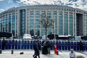 ‘Çağlayan Meydanı’ndaki abluka kaldırılsın’ talebi: Valiliğe başvuru yapıldı