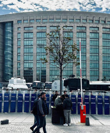 ‘Çağlayan Meydanı’ndaki abluka kaldırılsın’ talebi: Valiliğe başvuru yapıldı
