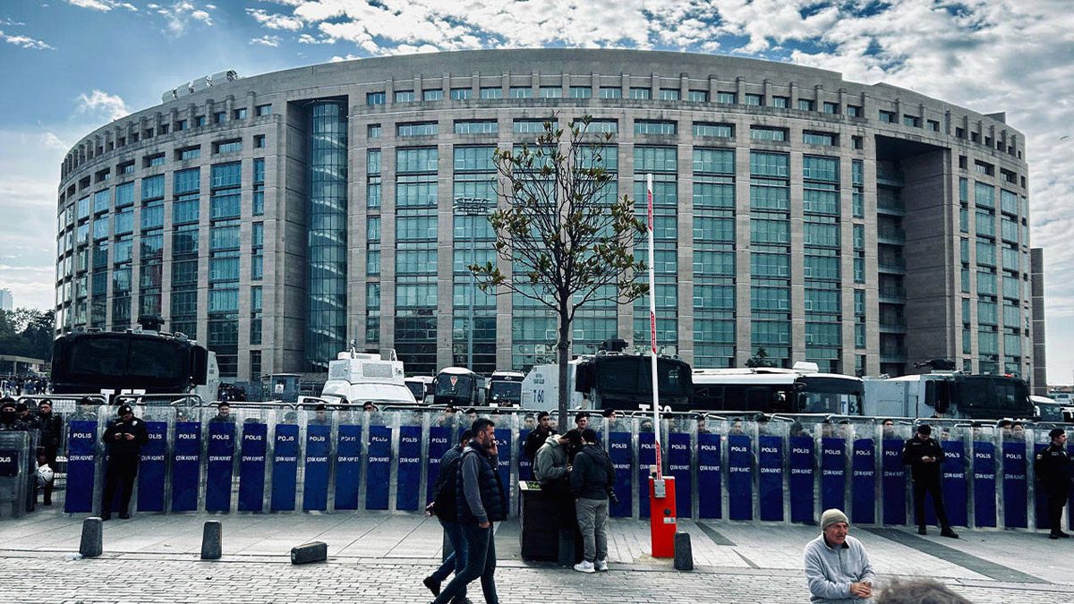 ‘Çağlayan Meydanı’ndaki abluka kaldırılsın’ talebi: Valiliğe başvuru yapıldı