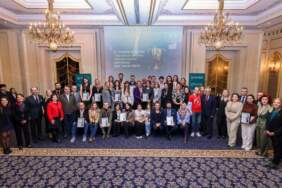 Darüşşafaka, İstanbul Maratonu’na katılan koşucuları törenle buluşturdu