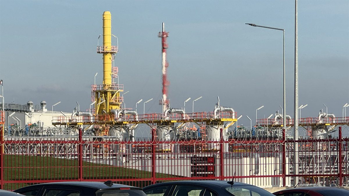 İstanbul Silivri BOTAŞ tesislerinde yangın! İtfaiye ekipleri müdahale etti