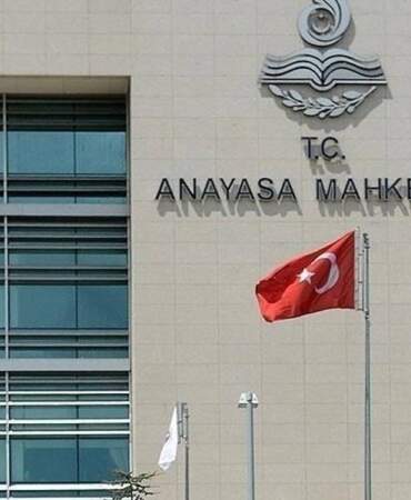 AYM’nin 6 siyasi parti için mali denetim kararları Resmi Gazete’de: Aralarında Saadet Partisi de var