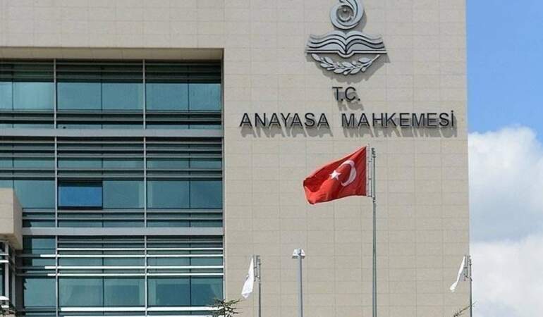 AYM’nin 6 siyasi parti için mali denetim kararları Resmi Gazete’de: Aralarında Saadet Partisi de var