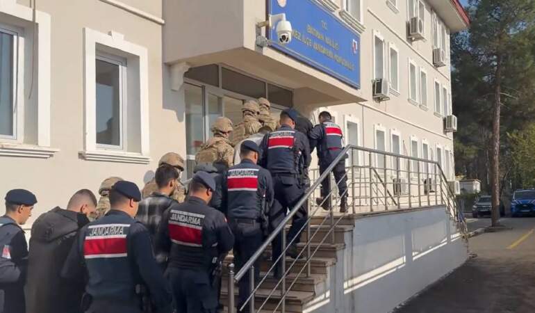 23 ilde dev bahis operasyonu: 6 milyar TL’yi aşan işlem hacmi ortaya çıktı