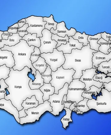 İzmir’e gök gürültülü şok! Yarın o ilçelerde kuvvetli yağış alarmı!