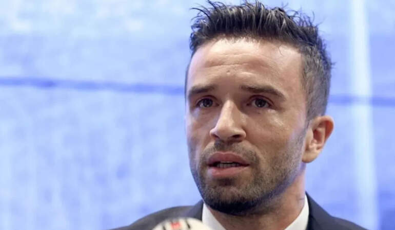 Eski futbolcu Gökhan Gönül için ev hapsi talebi